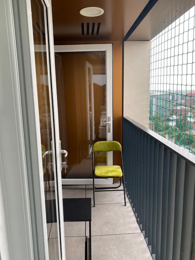 Luxury 2 Bedroom En-Suite Apartment Balcony Views แมนเชสเตอร์ ภายนอก รูปภาพ